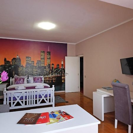 בלגרד Sava Square Apartment מראה חיצוני תמונה