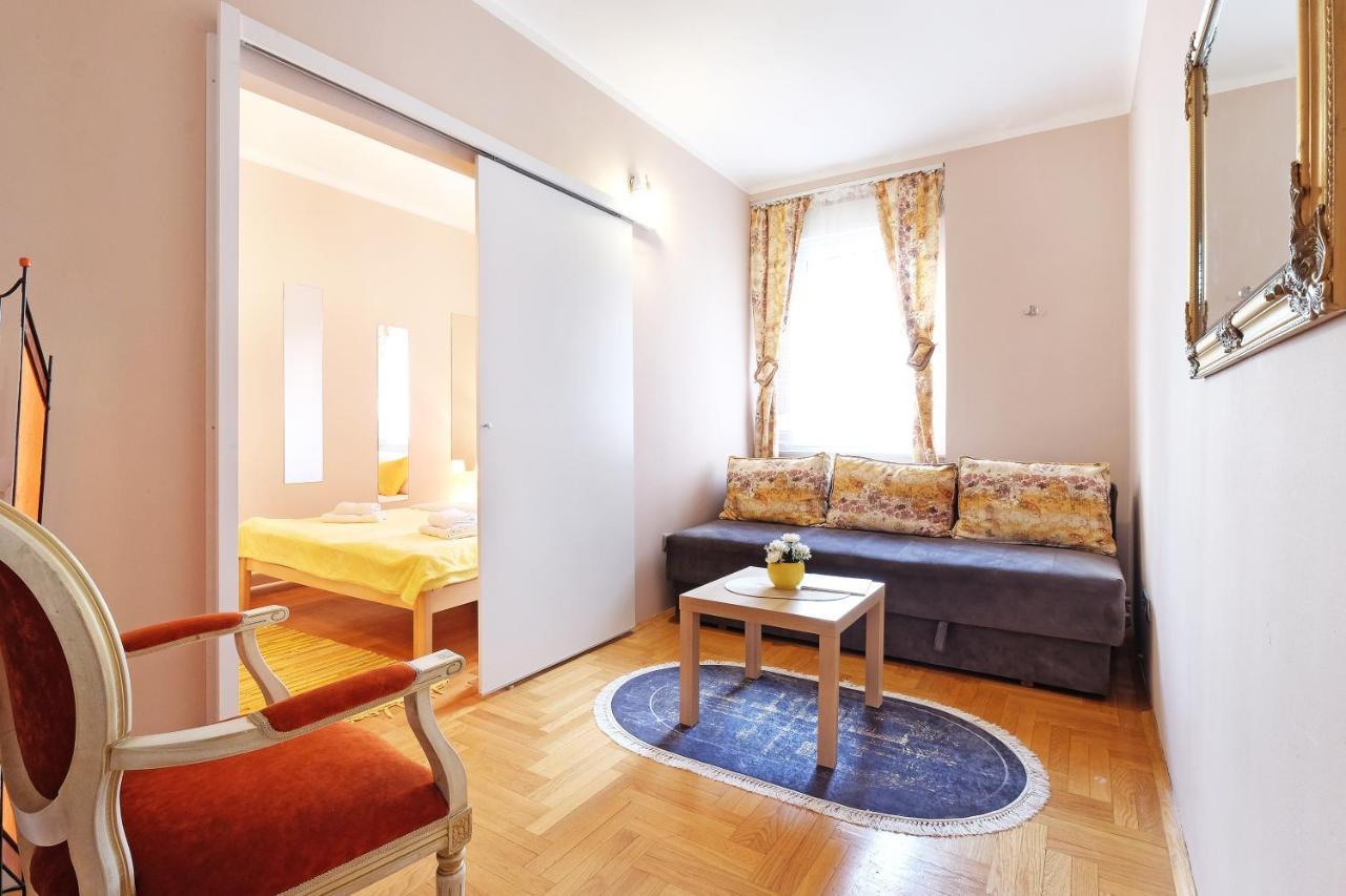בלגרד Sava Square Apartment מראה חיצוני תמונה